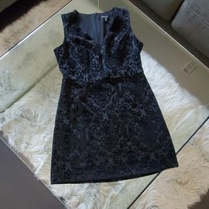 Beautiful Velvet Design Black Dress